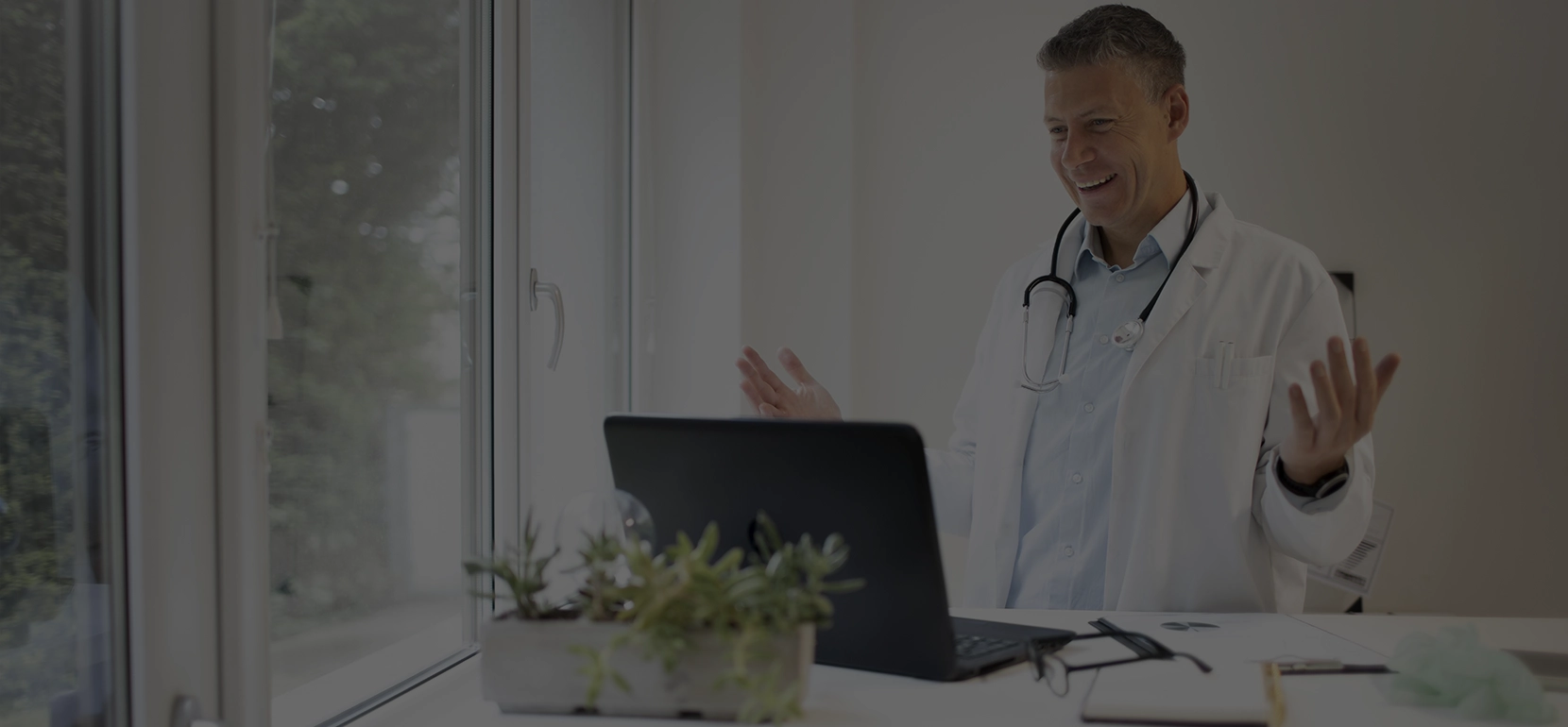 How to Get a Specialist Consultation Online in Canada Fast